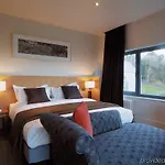 Farnham Estate And Golf 4*