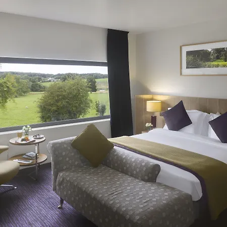 Farnham Estate And Golf 4*