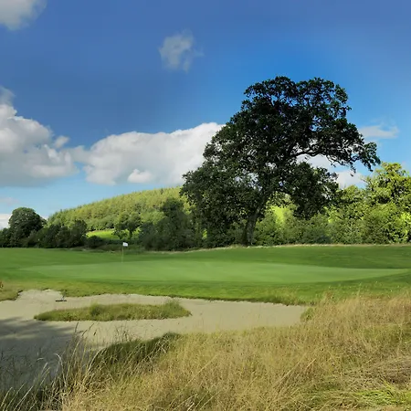 Farnham Estate And Golf מלון קאבן