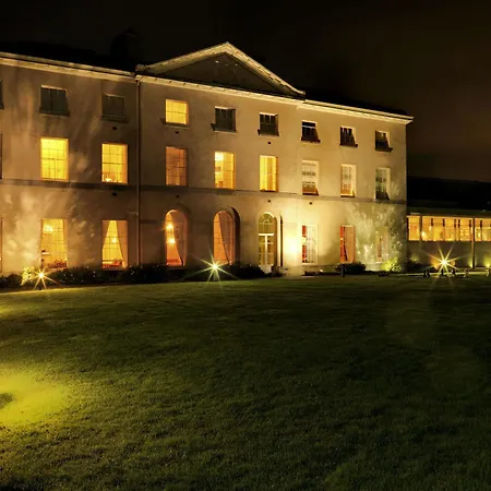 Hotel Farnham Estate And Golf