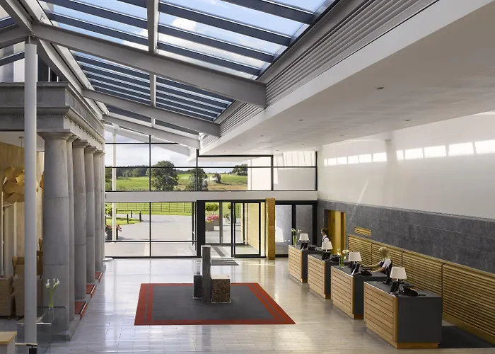 Farnham Estate And Golf Cavan