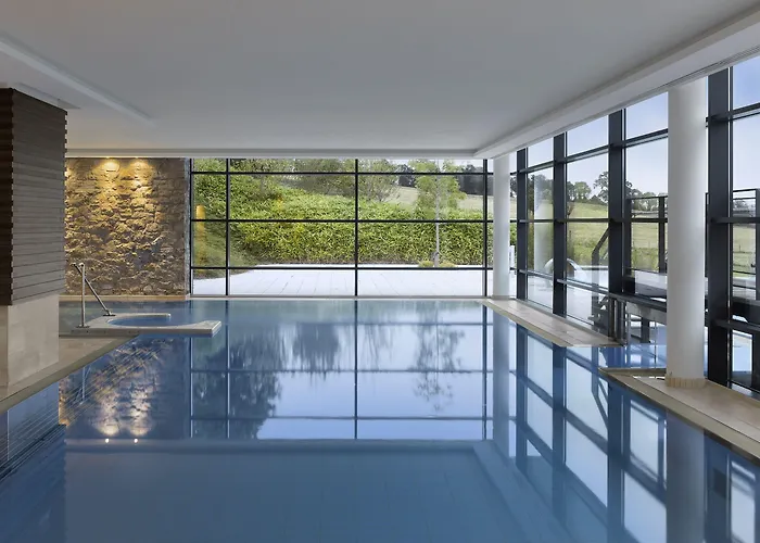 Farnham Estate And Golf Hotel