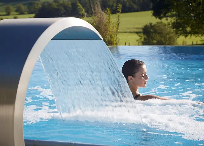 Hotel Farnham Estate And Golf 4*