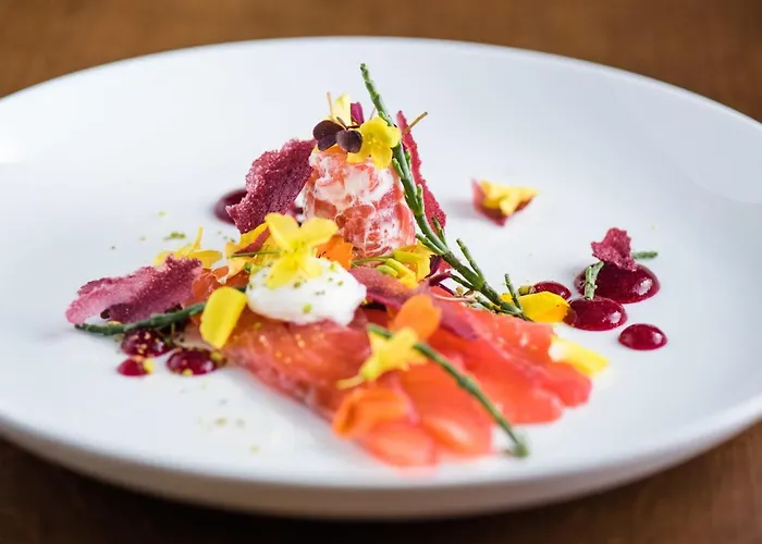 Hotel Farnham Estate And Golf 4*